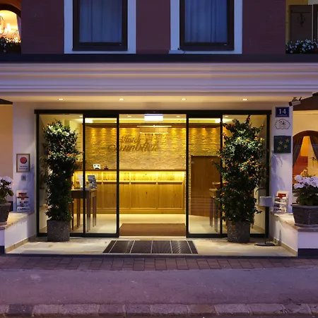 Hotel Sonnblick Kaprun, Salzburg - Including Summer Card Kaprun