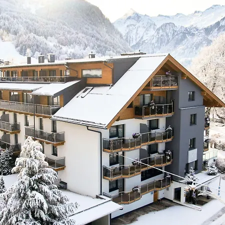 Hotel Sonnblick Kaprun, Salzburg - Including Summer Card Kaprun