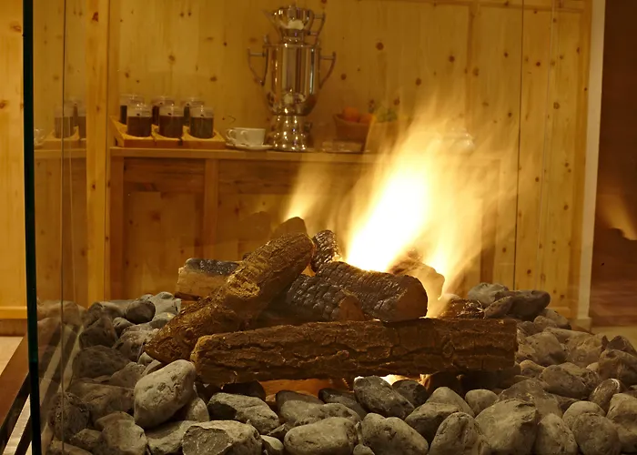 Sonnblick, Kaprun, Salzburg - Am Kitzsteinhorn Gletscher 4*